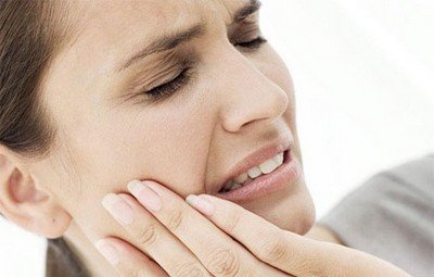 Какие существуют экстренные способы облегчения зубной боли