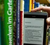 Что выбрать для чтения: планшет или электронную книгу?