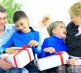 Какой подарок выбрать мальчику-школьнику на 23 февраля