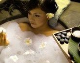 Ванна - прекрасный способ расслабится дома
